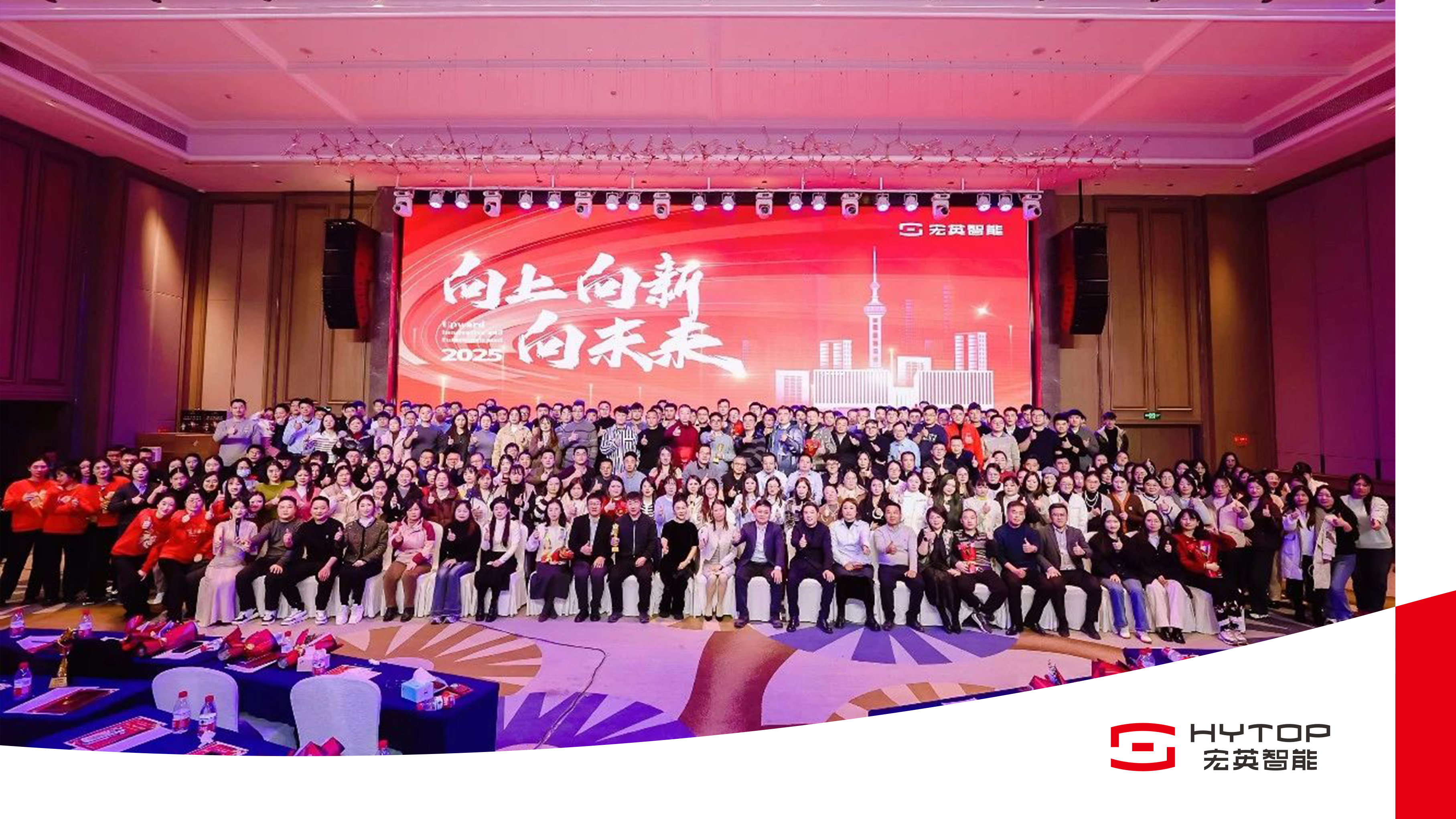 米兰电竞-微信上线金色朋友圈拜年功能 元宝App助力鸿蒙也能玩